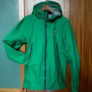 Arc’teryx Beta Goretex Jacket - Men’s Small